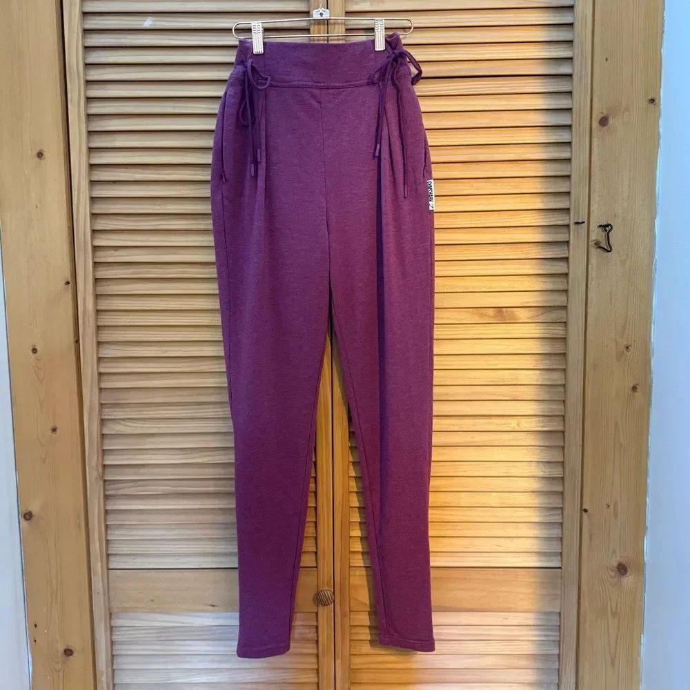 Gymshark Plum Joggers size XS
